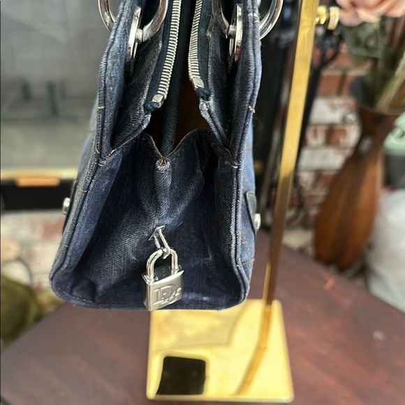Dior Blue Denim East West shoulder bag - Picture 8 of 11